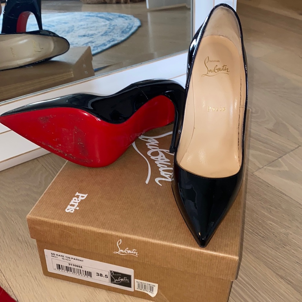 Christian Louboutin So Kate 120 mm pumps - BARELY WORN